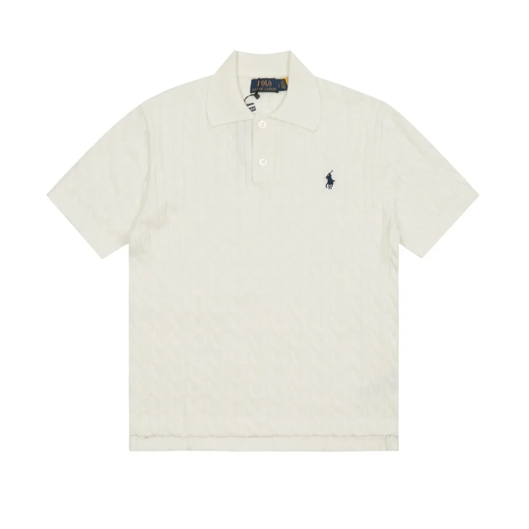 🅿️176 "Top quality" Style number: DS022# (not off the shelves all year round) [Ralph Lauren POLO lapel solid color pony embroidered logo knitted short sleeves] ✅Ralph Lauren Ralph Lauren classic basic versatile all-season cardigan knitted short sleeves ✅Main supplier platform live broadcast Wholesale entities Replenish when out of stock Not off the shelves ✅ZP quality 1:1 version Scan the code to enter the GF website Counter quality ✅Details and quality are the only one in Guangzhou. Imported quality cotton yarn focuses on high-end and cost-effective. Needless to say good quality. ✅The version is restored to the original order. The maximum size can be worn up to 160 pounds. Loose, comfortable and stress-free.